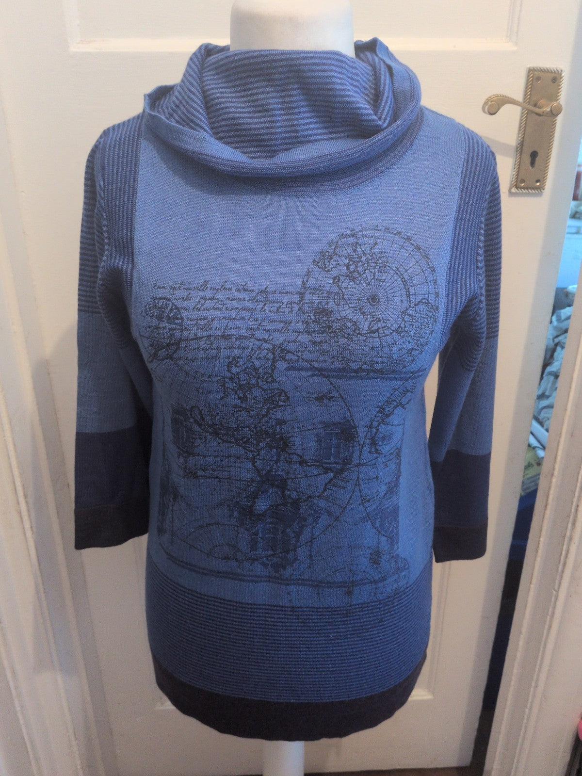 Ladies Emreco Size 10 Blue And Black High Neck Jumper