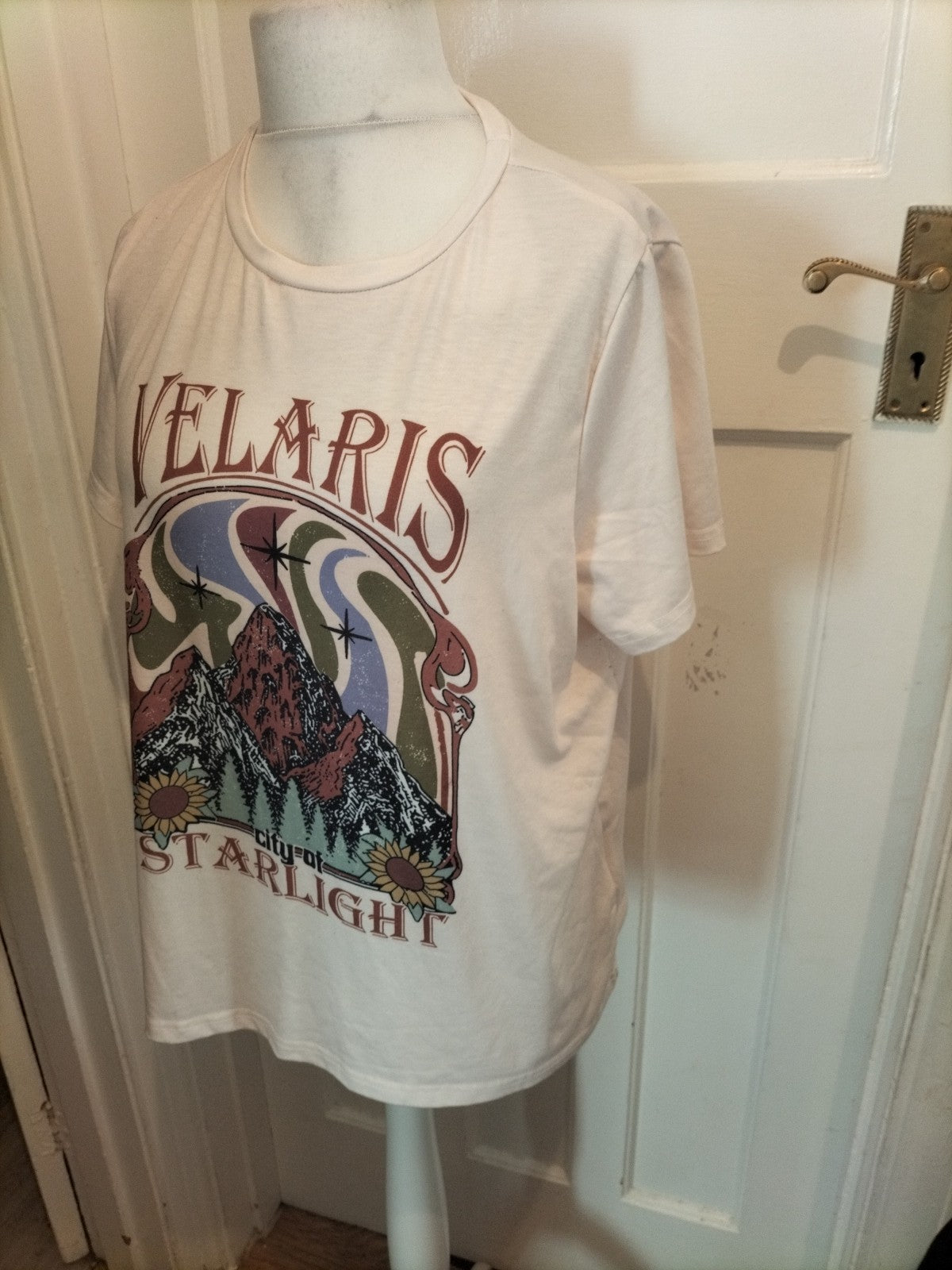 Mens 2xl Ivory Printed Short Sleeved Tshirt
