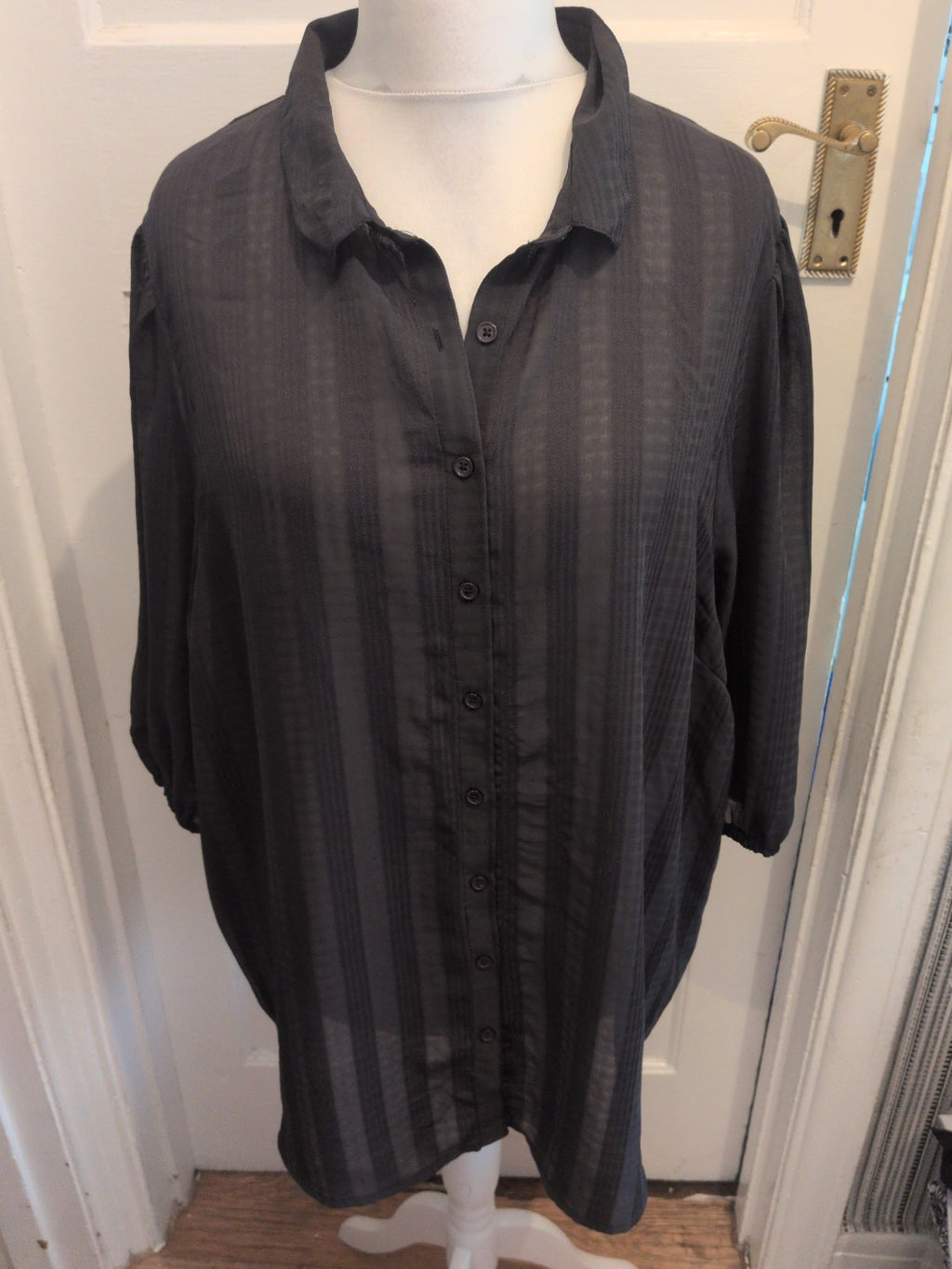 Bonmarche 24 Black Pattern Long Sleeve Buttoned Blouse Collared