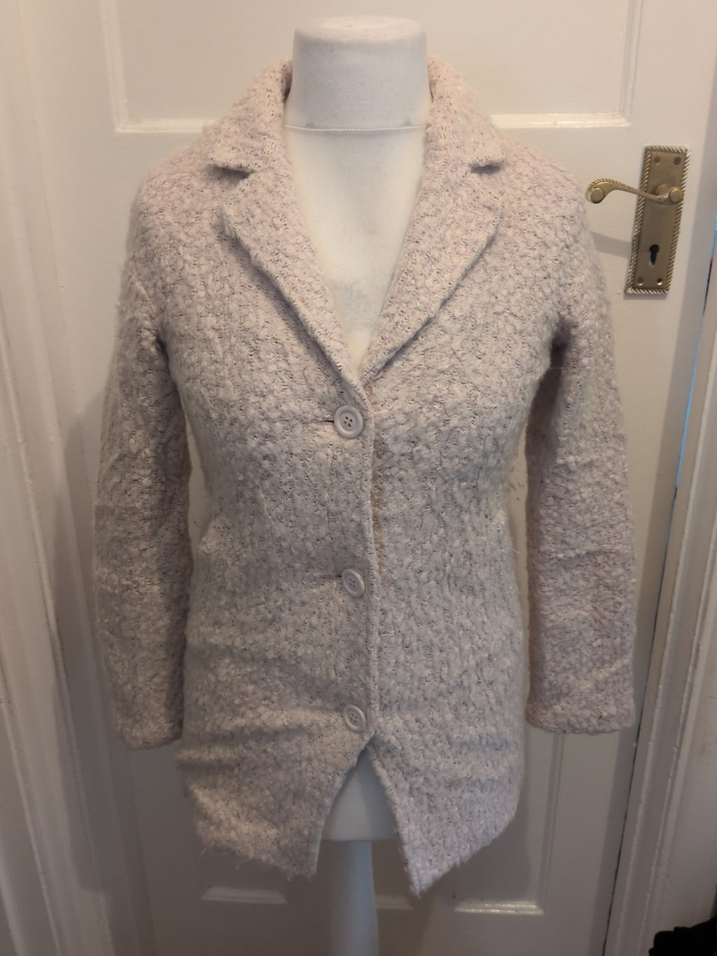 Ladies Divided Size 6 Beige Fleck Lined Fluffy Blazer