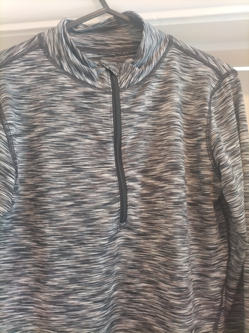 Ladies Usa 90⁰ Degrees Size XS Grey Fleck Long Sleeved Zip Through Jacket