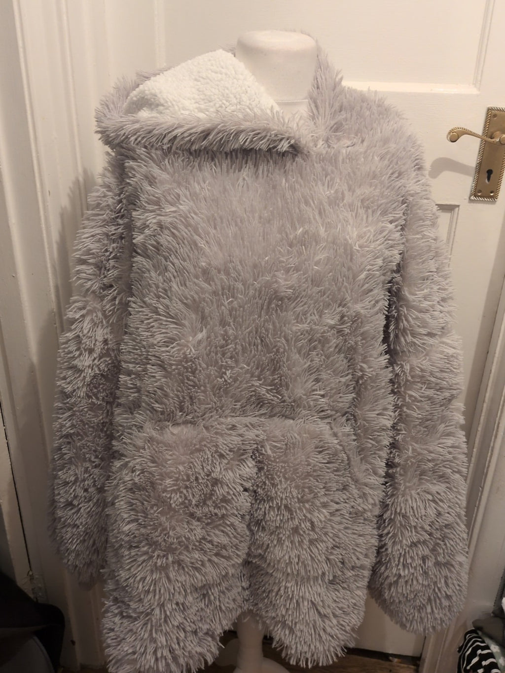 OHS One Size Fleece Lined Grey Fluffy Hooded Jumper