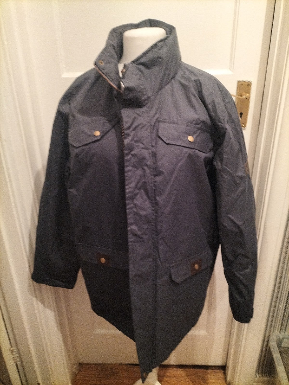Mens Atlas Size Large Charcoal Zipped Coat