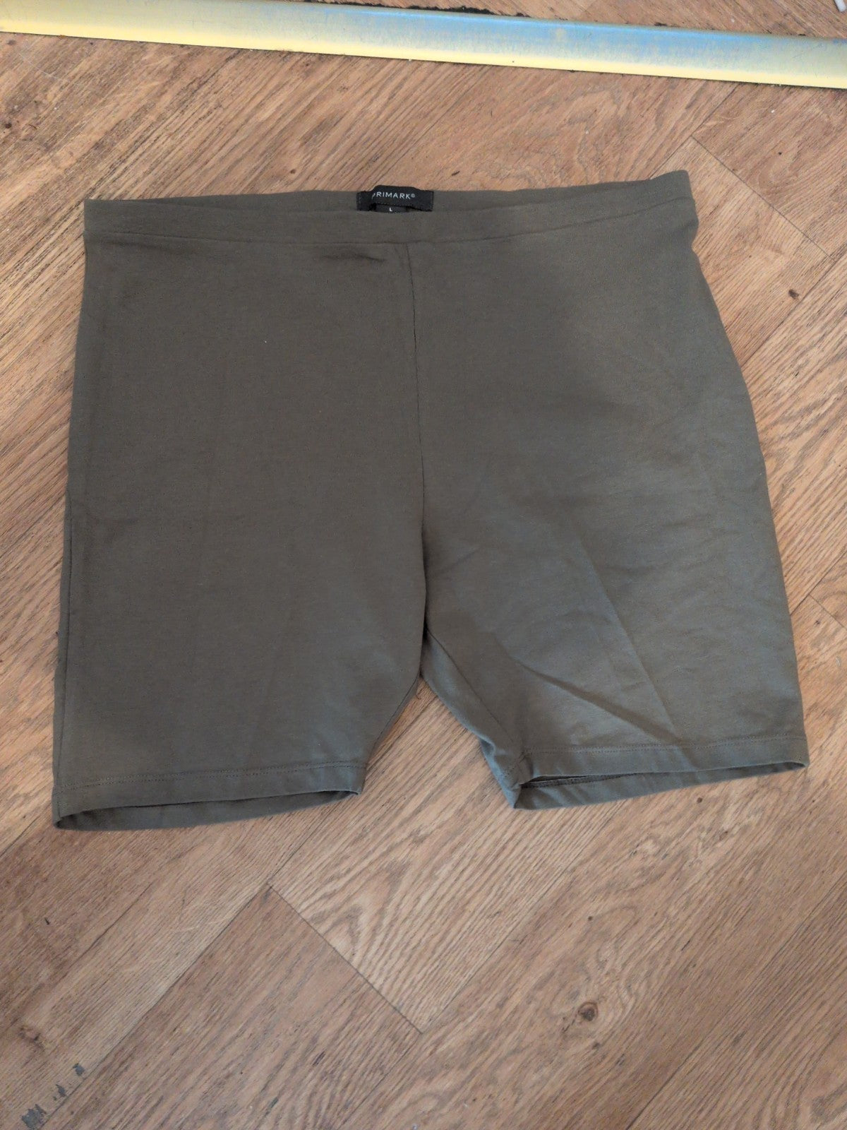 Primark 14-16 Green Biker Shorts