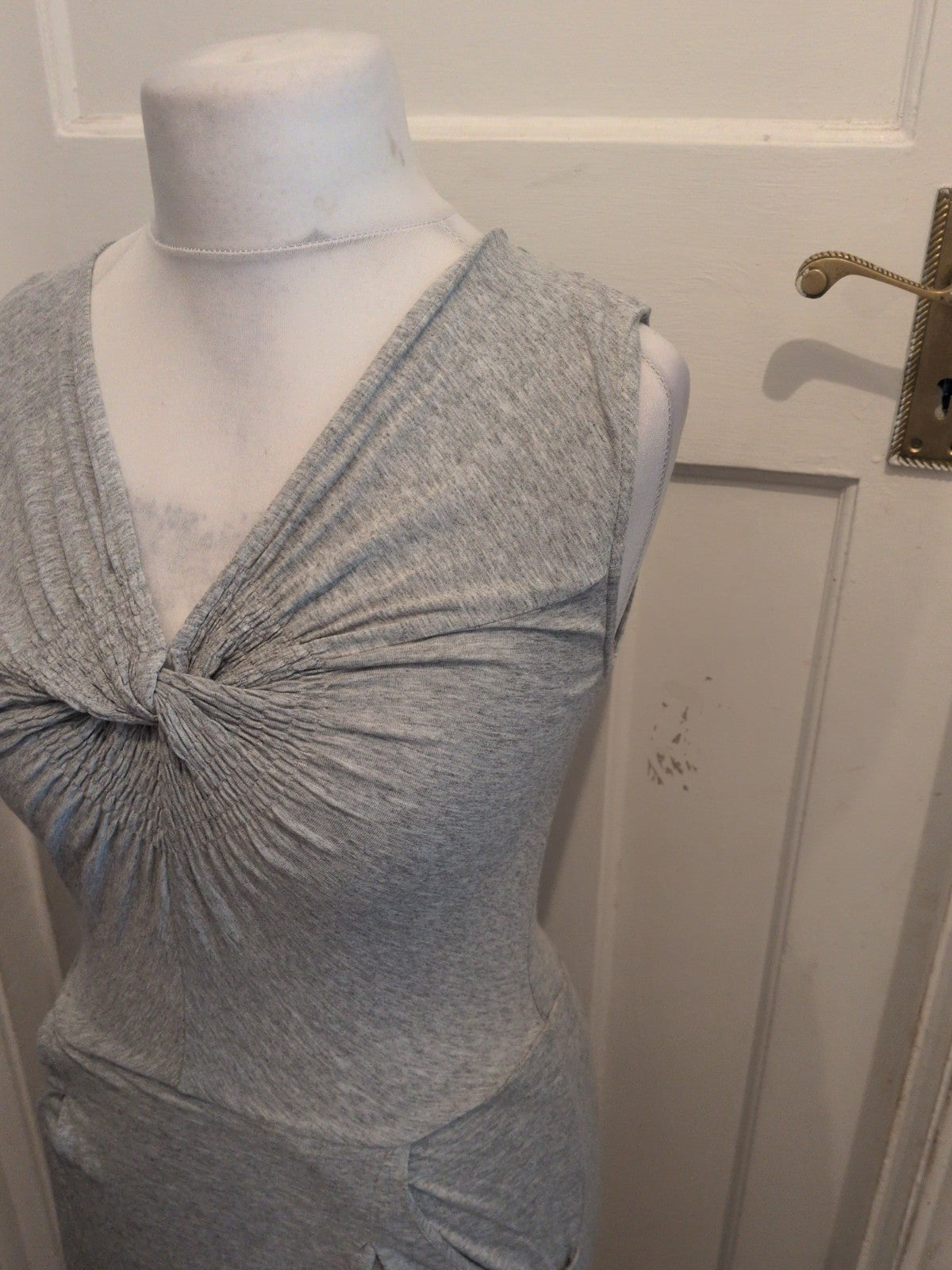 French Connection 10 Grey V Neck Sleeveless Midi-Long Dress