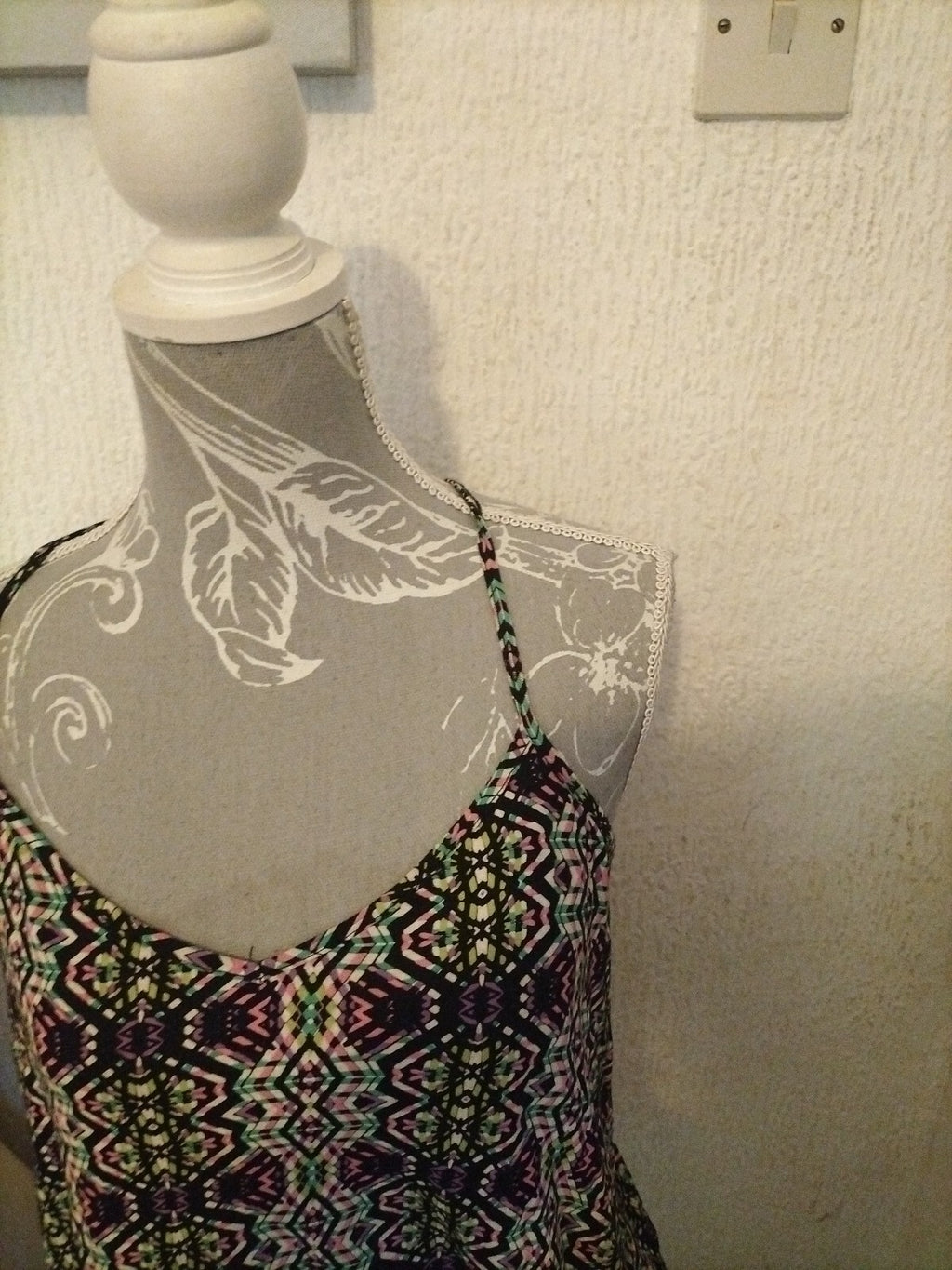 Ladies New Look Size 8 Multi Vest Top