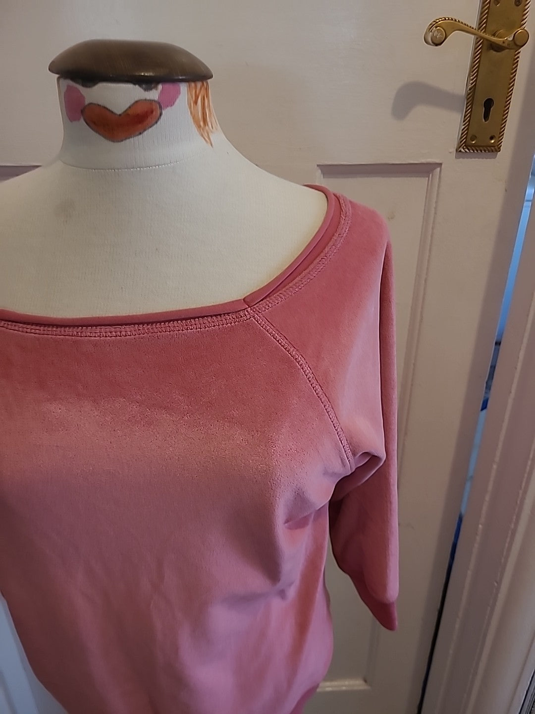 Ladies Size Large Pink Long Sleeve Pullover Jumper