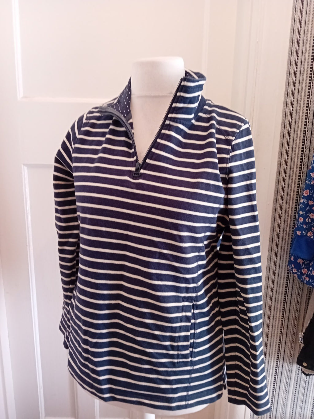 Ladies M&Co Size 12 Blue And White Striped Long Sleeve Small Zip Jumper