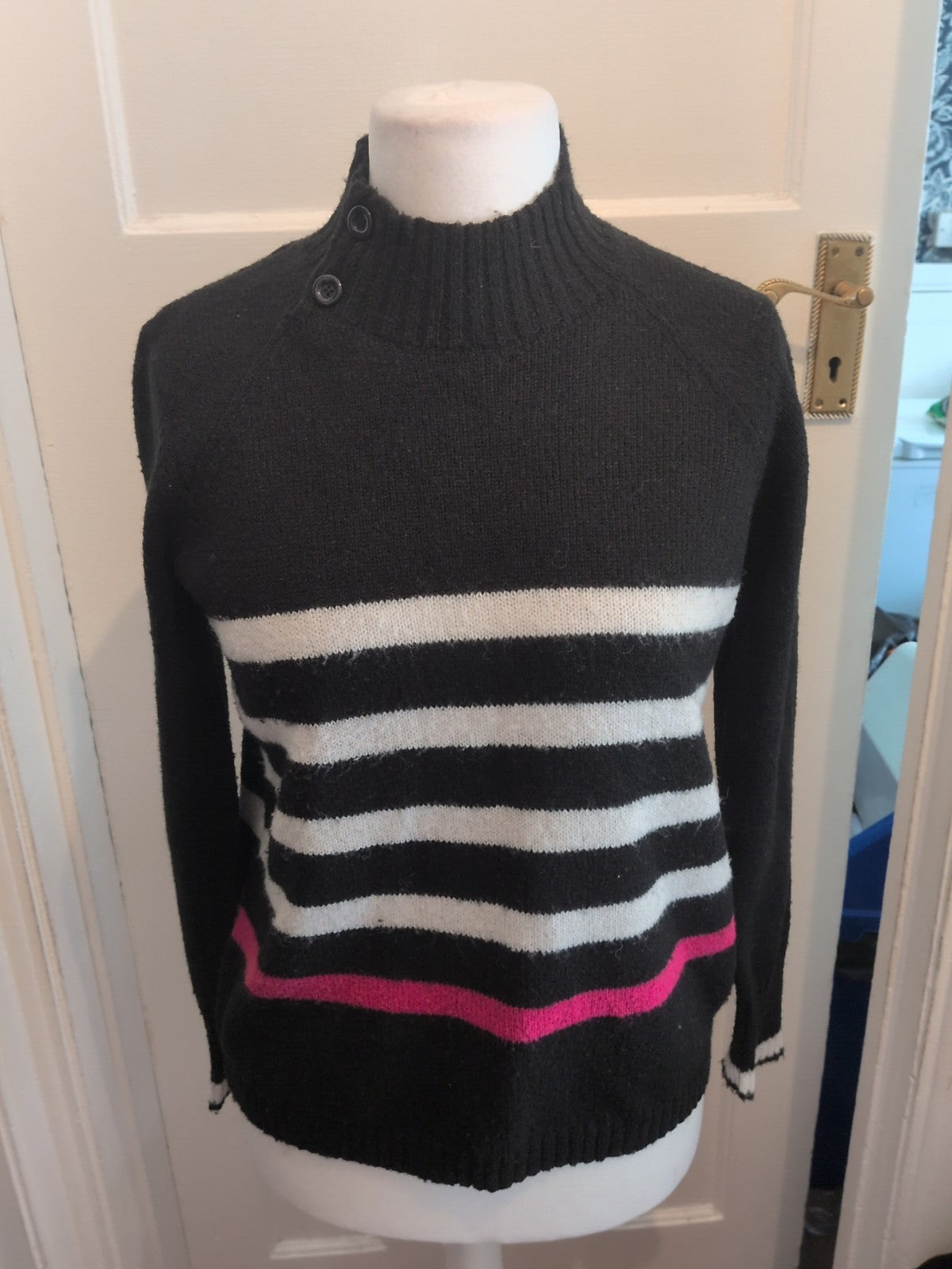 Roman 12 Black Pink Pullover Jumper