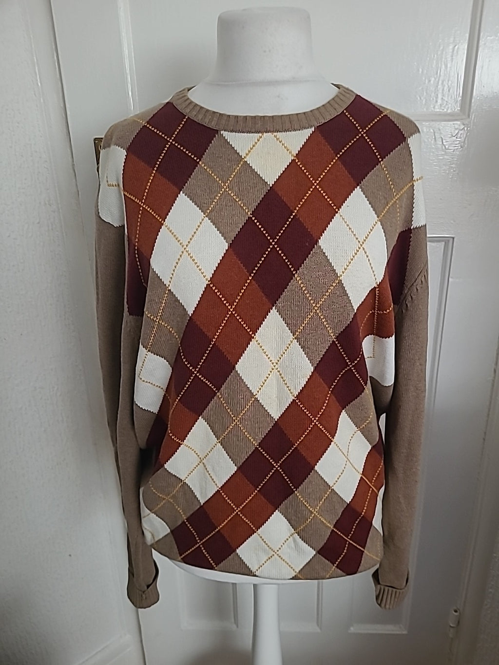Mens Melka Size Large Combed Cotton Brown Red Long Sleeve Round Neck Jumper