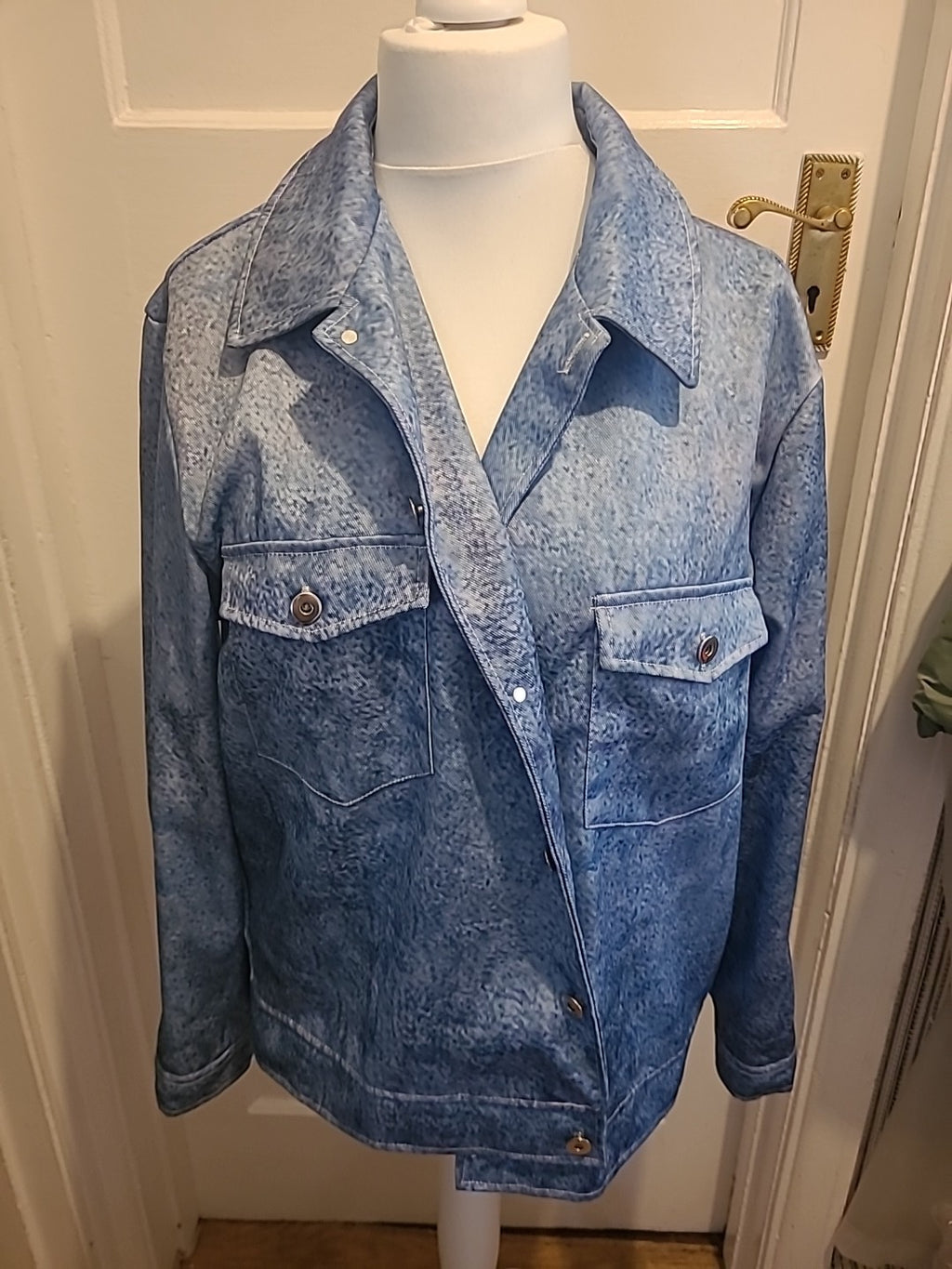Ladies Size Medium Denim Look Buttoned Jacket