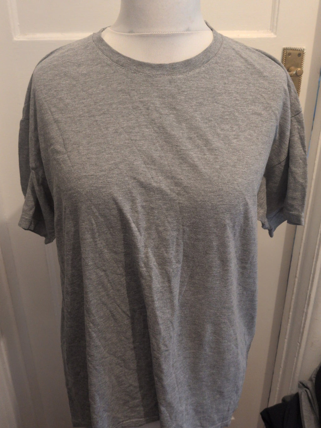 B&C Large Grey Short Sleeve T-shirt