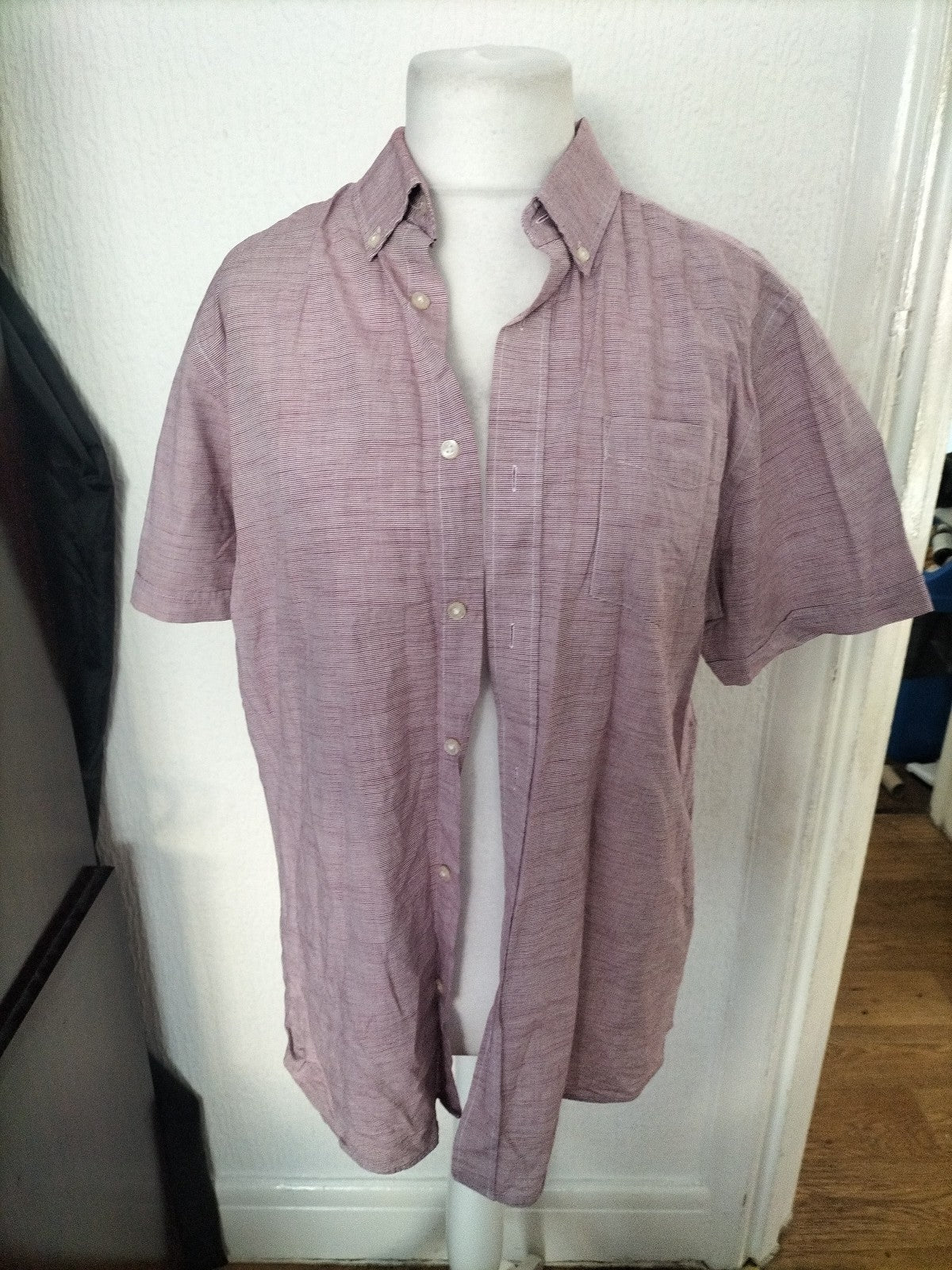 Mens Maine New England Size Large Purple/White Fleck Short Sleeved Shirt