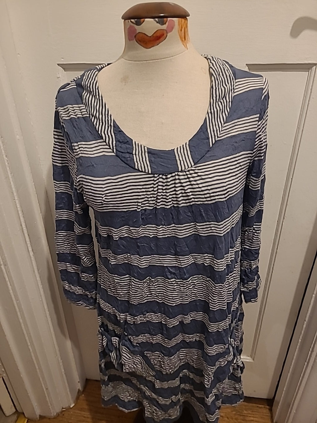 Ladies Adini Size Medium Blue And White Long Sleeved Flare Dress