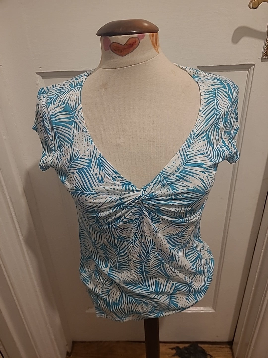Ladies Laura Ashley Size 12 Turquoise/White Short Sleeved Tshirt