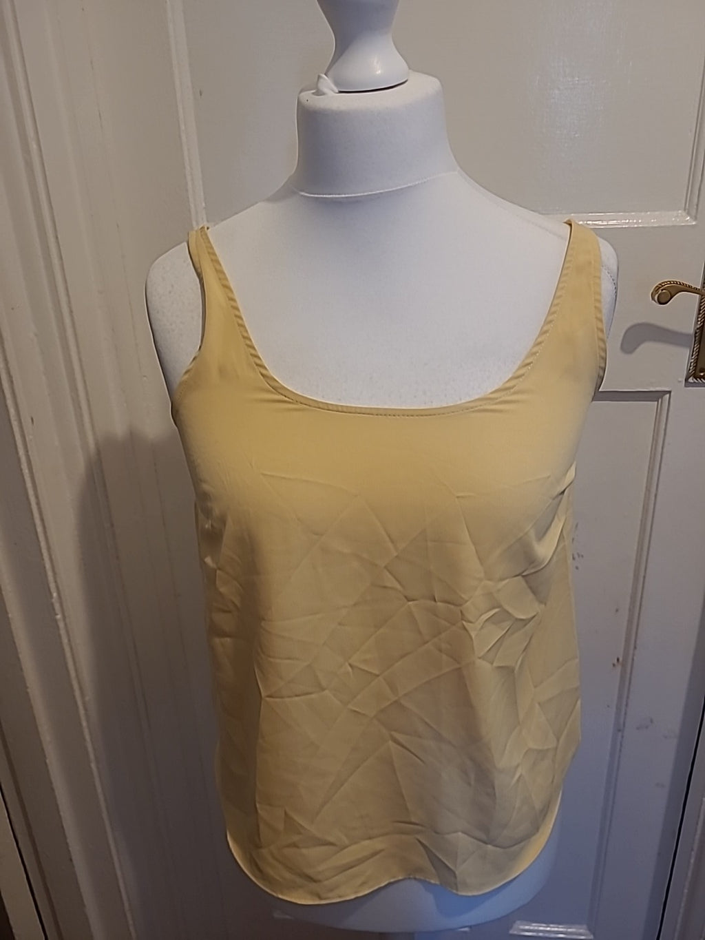 Ladies Size Large Lemon Sleeveless Blouse