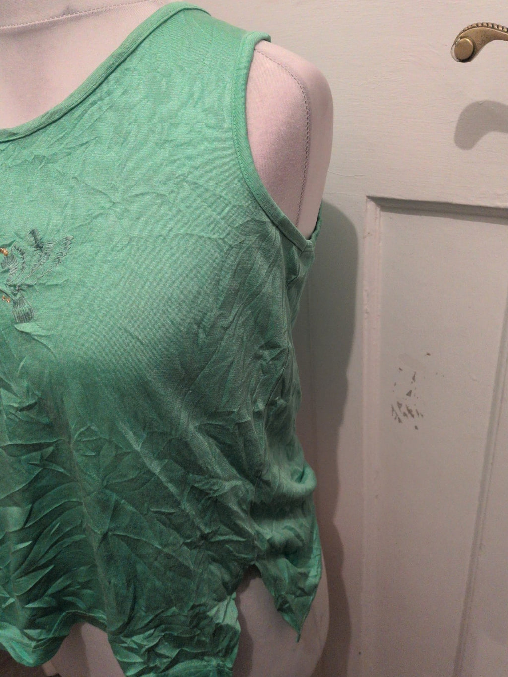 Isabelle Medium Green Sleeveless T-shirt