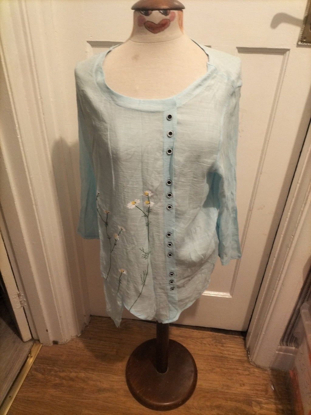 Ladies Size Medium Turquoise Floral Long Sleeved Blouse
