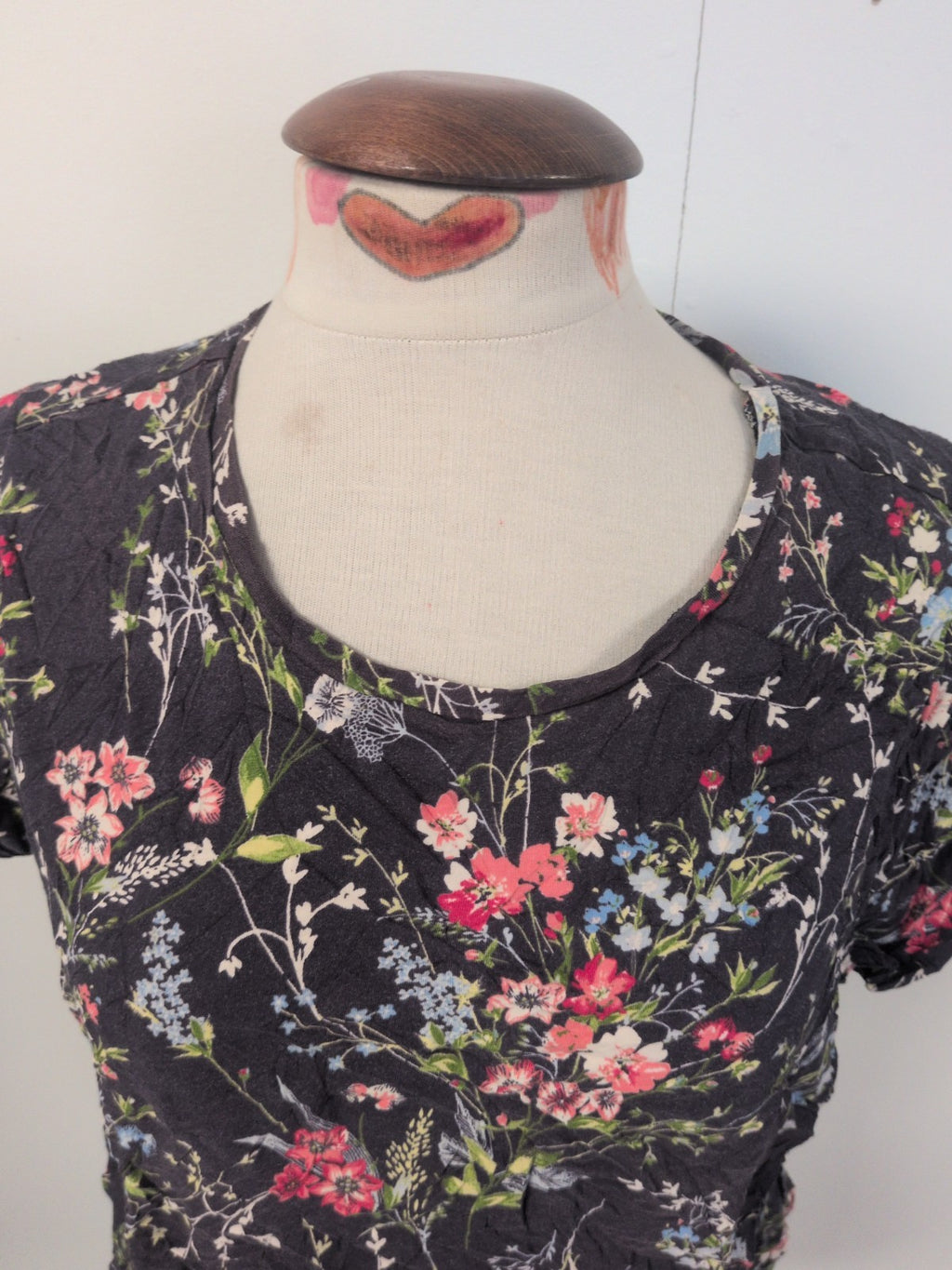 Ladies Marks And Spencer Size 18 Navy Flower Short Sleeve T-shirt