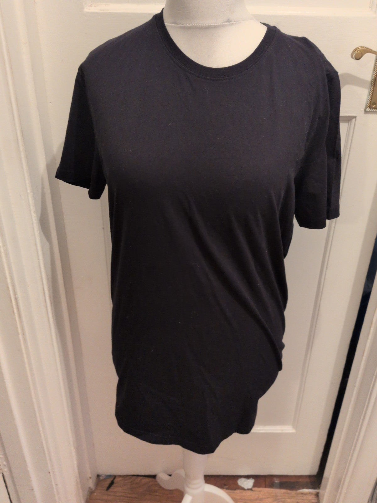 XL Black Short Sleeve T-shirt Ladies