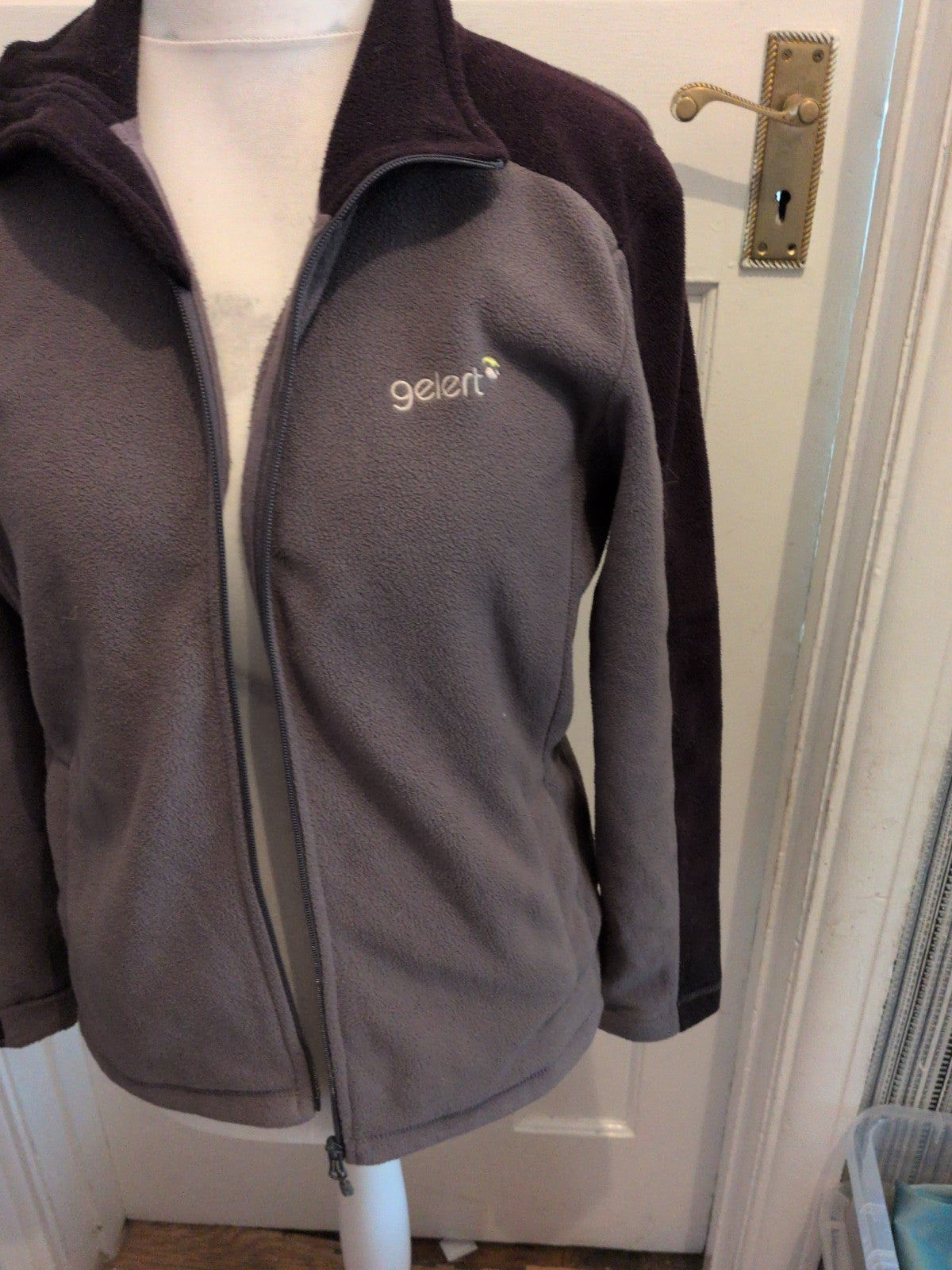Gelert Medium Grey And Black Full Zip Jumper