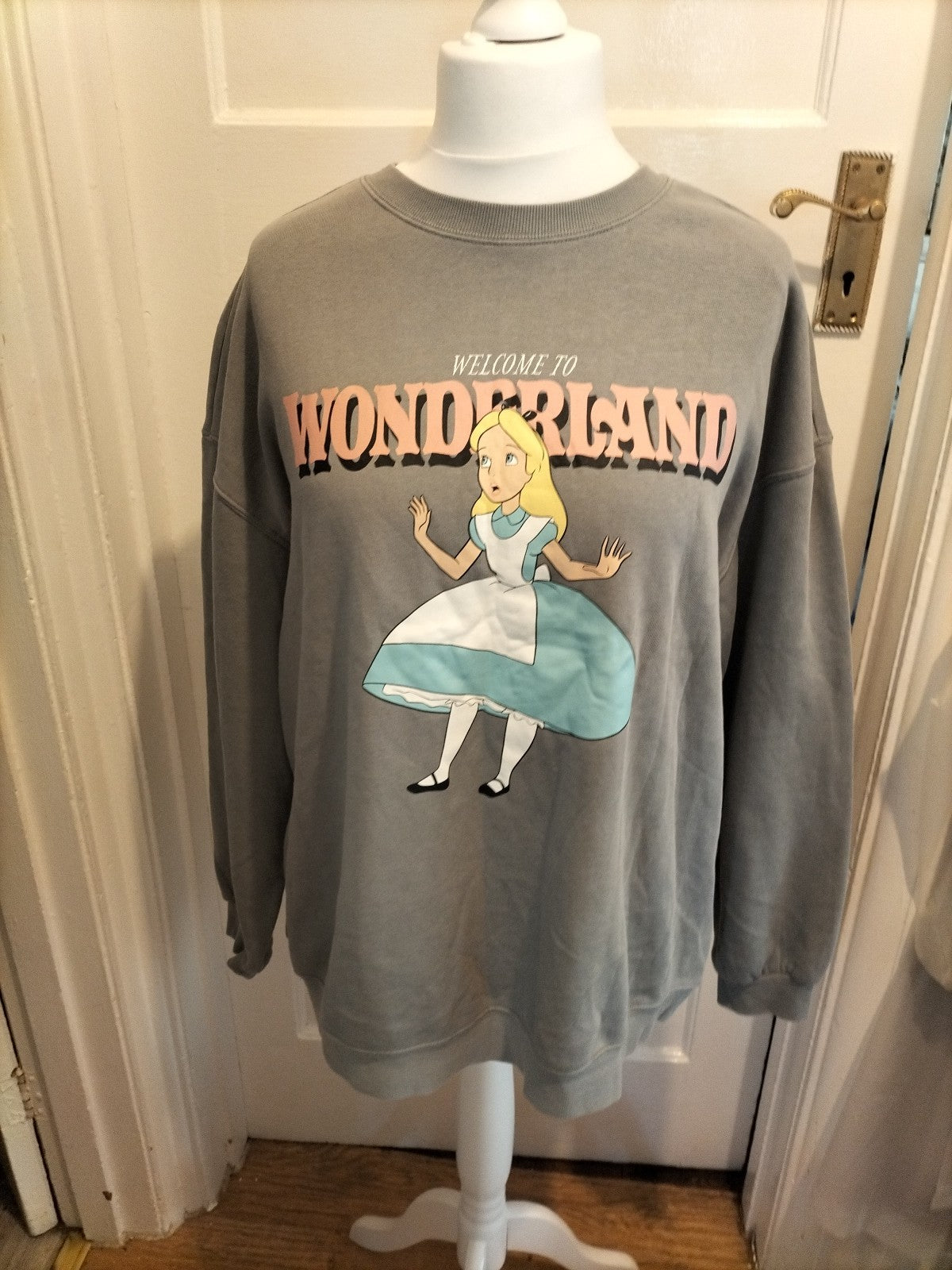 Ladies Divided Size XL "Alice" Taupe Jumper