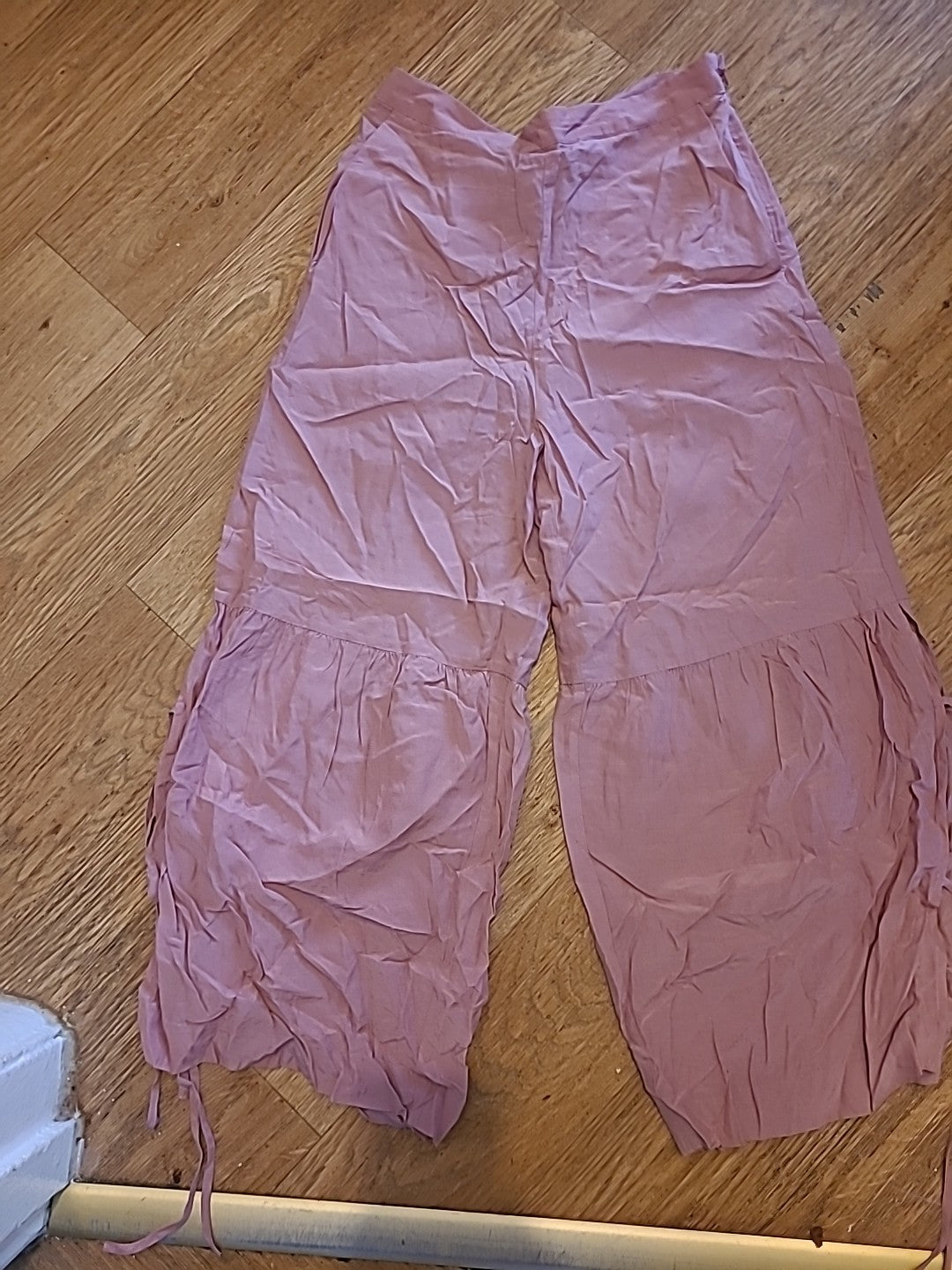 Ladies H&M Size 10 Pink Split Hem Trousers