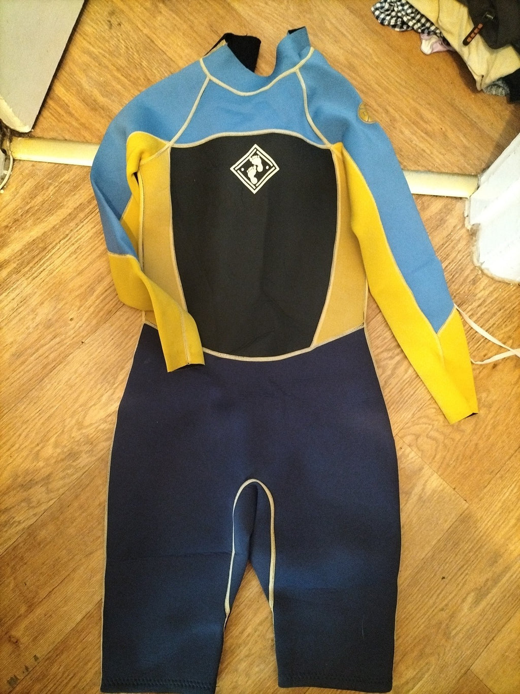 Twobarefeet Yellow And Blue Small Wetsuit