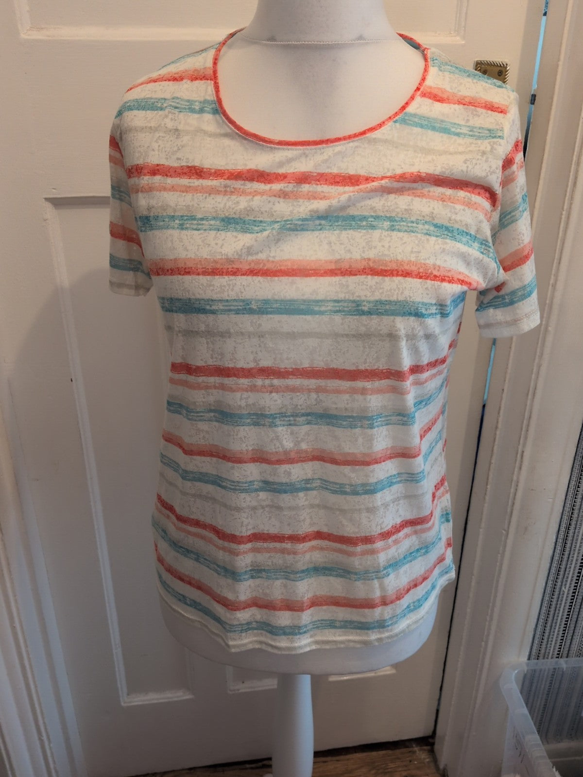 Isle Essentials 14-16 Blue Red And White Short Sleeve Lightweight T-shirt