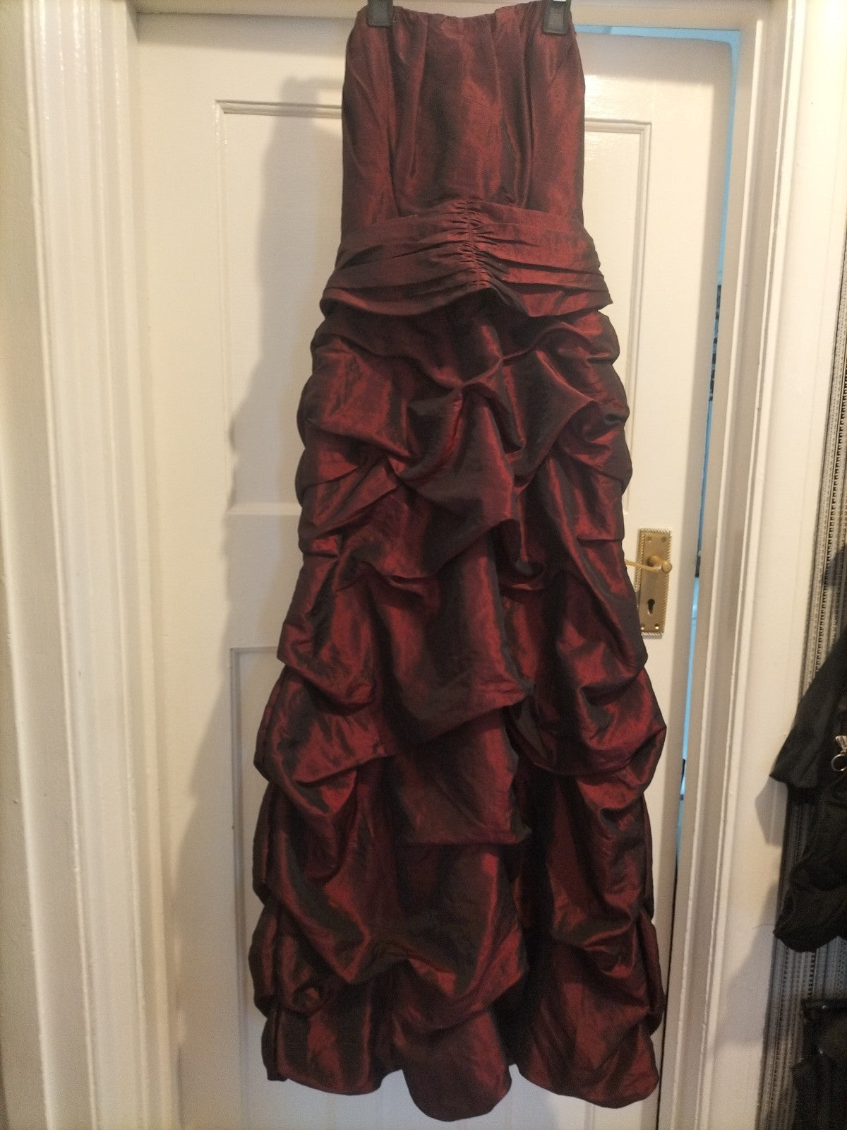 Ladies Charas Size 10 Deep Burgundy Corset Back Long Length Dress