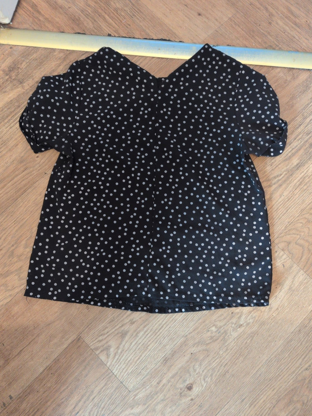 Boohoo 10 Black Spot Short Sleeve Blouse