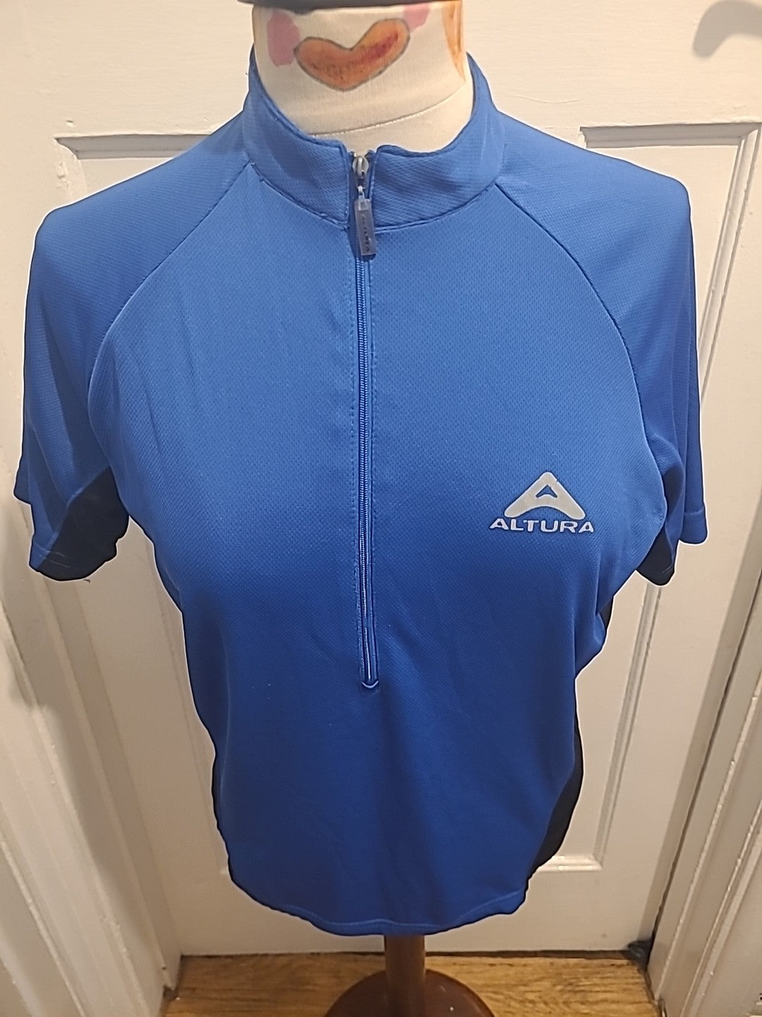 Mens Altura Size Small Blue Cycling Jersey