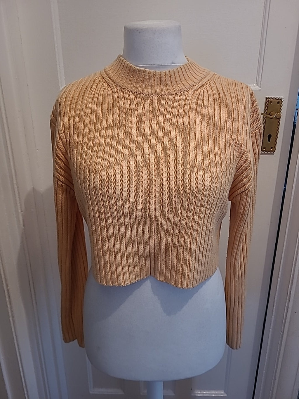 Ladies H&M Size XS Pale Orange Jumper