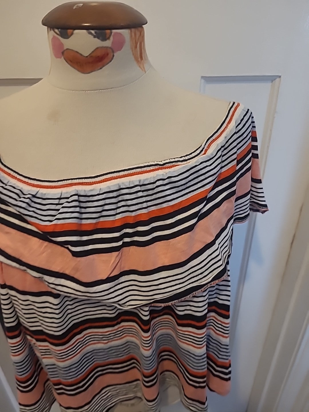 Ladies New Look Size 12 Multi Striped Short Sleeved Elasticated Hem Top