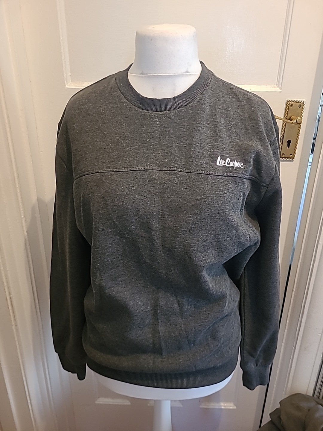 Mens Lee Cooper Size M Grey Long Sleeved Pullover Jumper