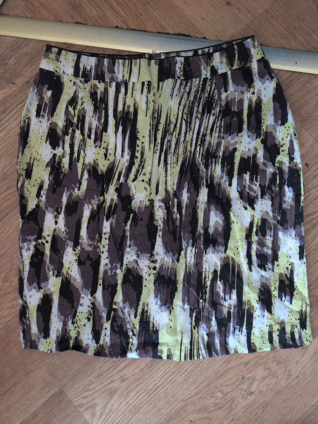 Marks And Spencer 12 Lime Pattern Skirt