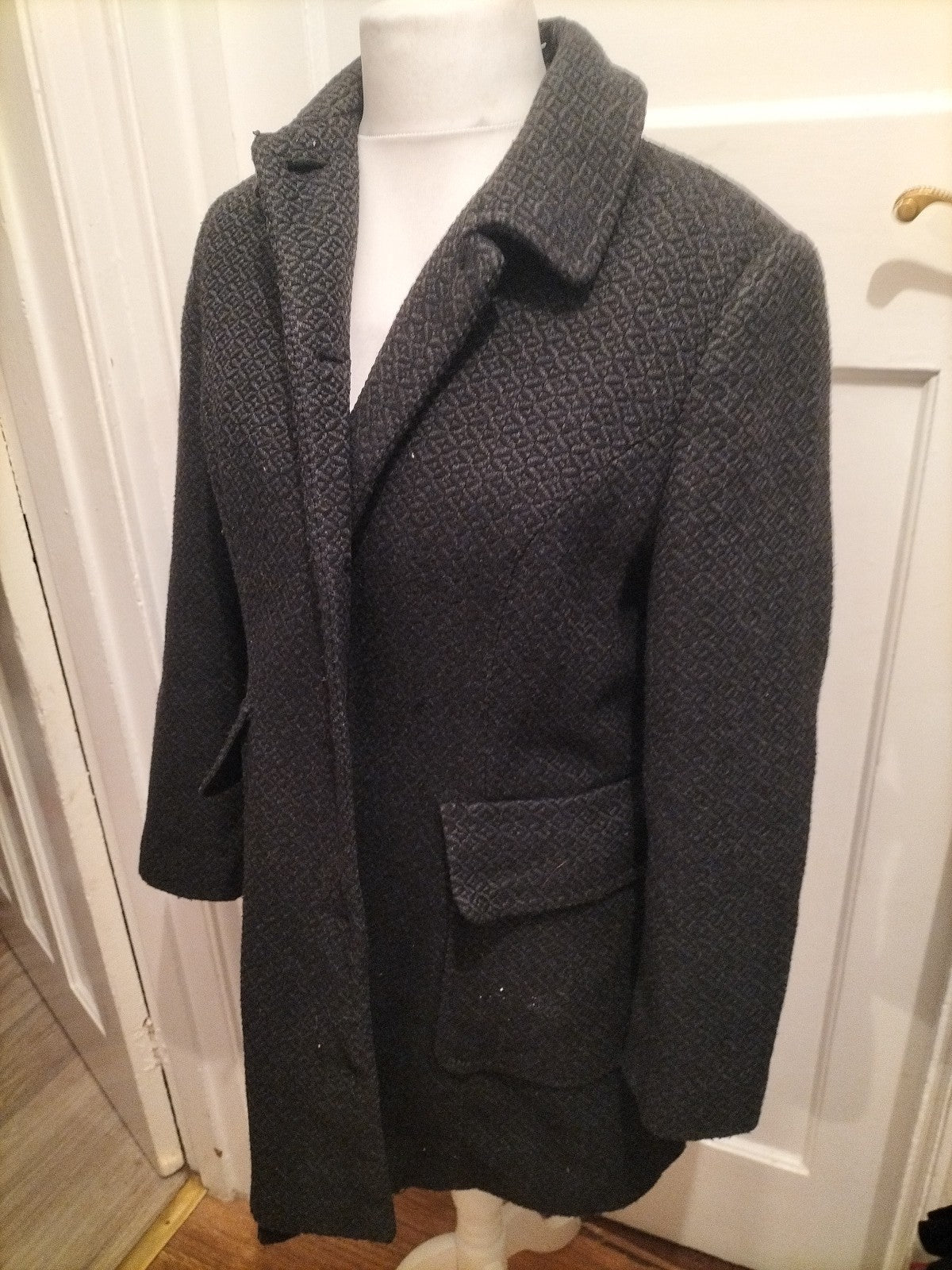 Tu 16 Black Grey Collared Jacket Lined