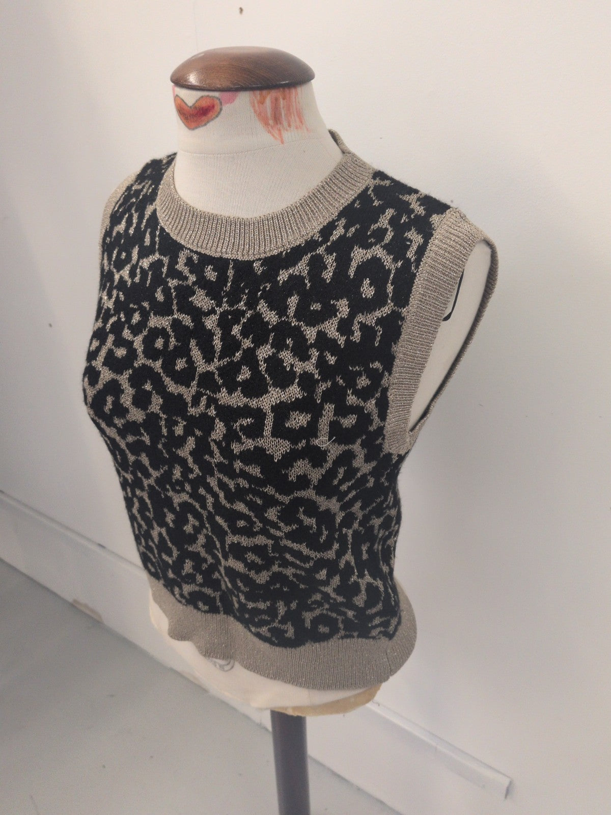 Primark Small Black And Gold Sleeveless Jumper