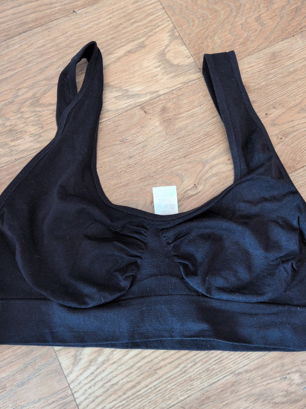 Easy life 16-18 Black Bra Lette