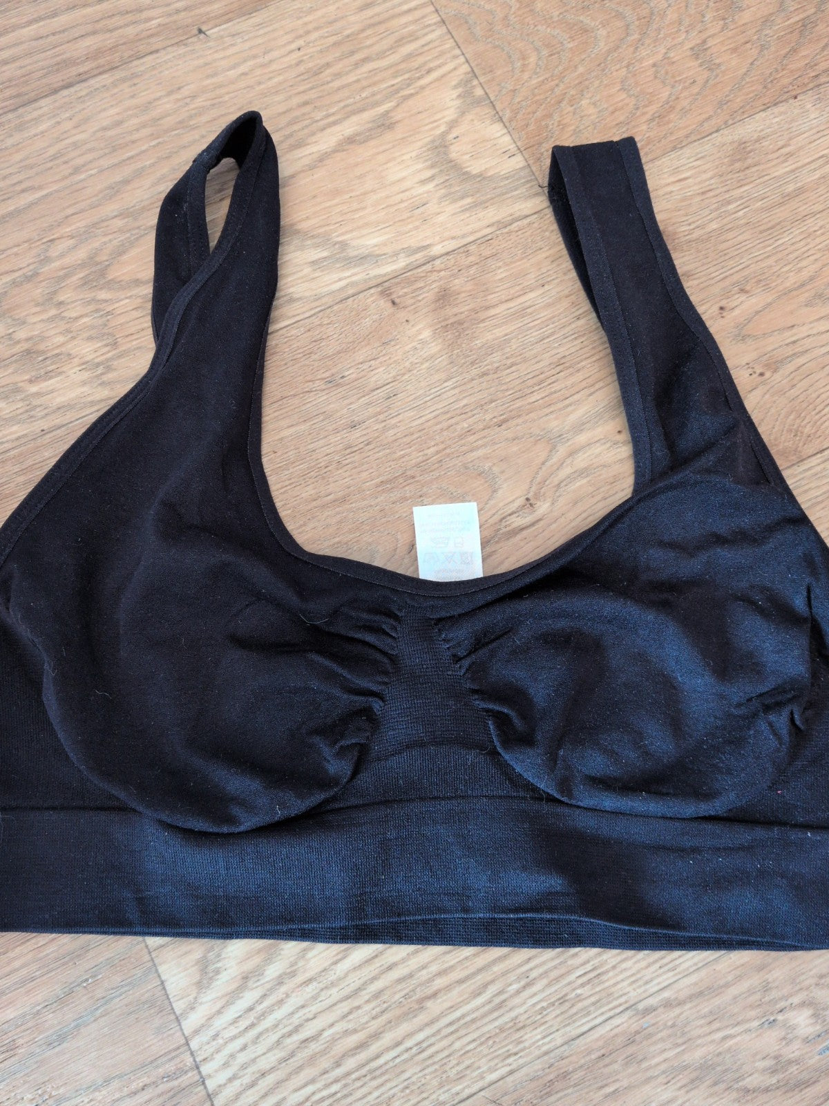 Easy life 16-18 Black Bra Lette