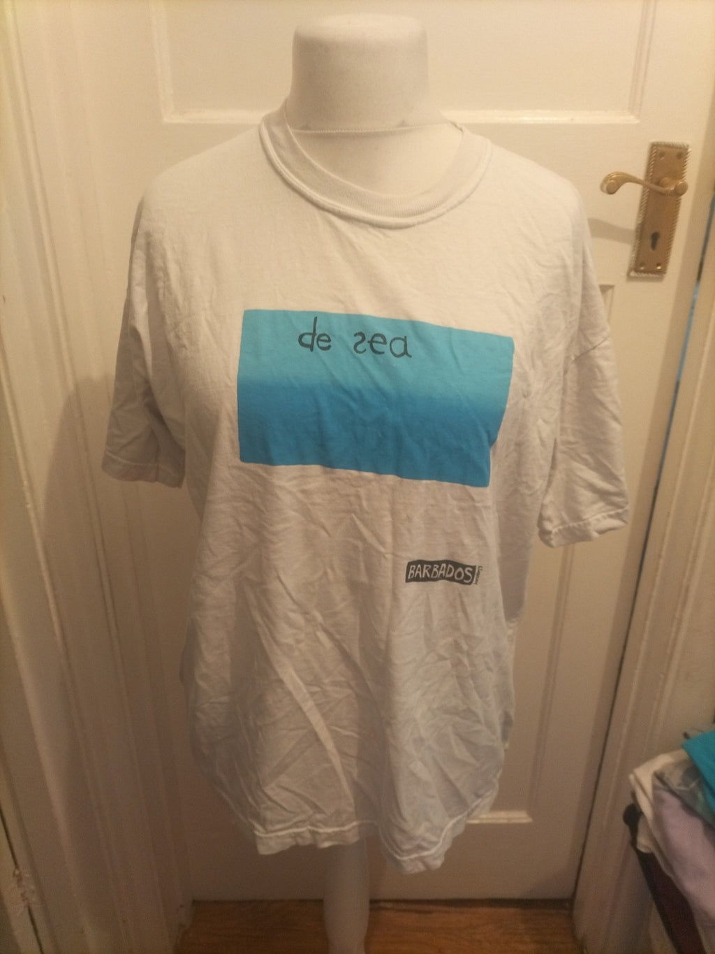 River Bay XL White Printed Barbados's Short Sleeve T-shirt