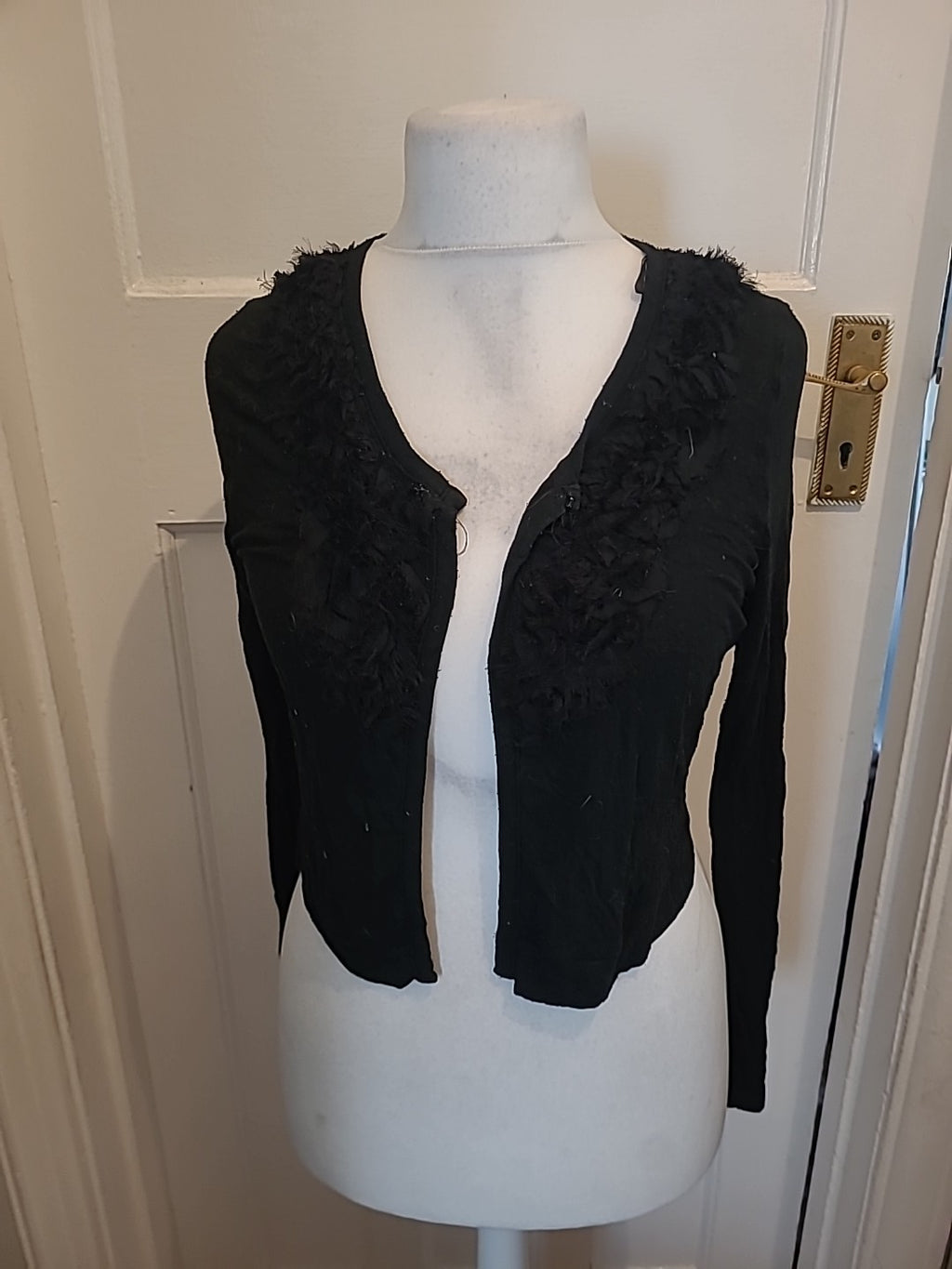 Ladies New Look Maternity Size Medium Black Long Sleeved Open Blouse