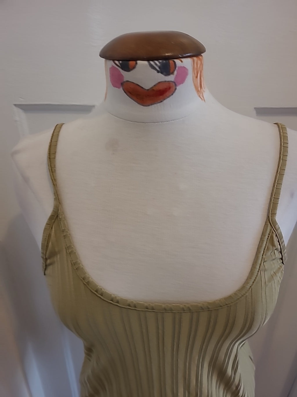 Brand New Boohoo Size 8 Khaki Sleeveless Top