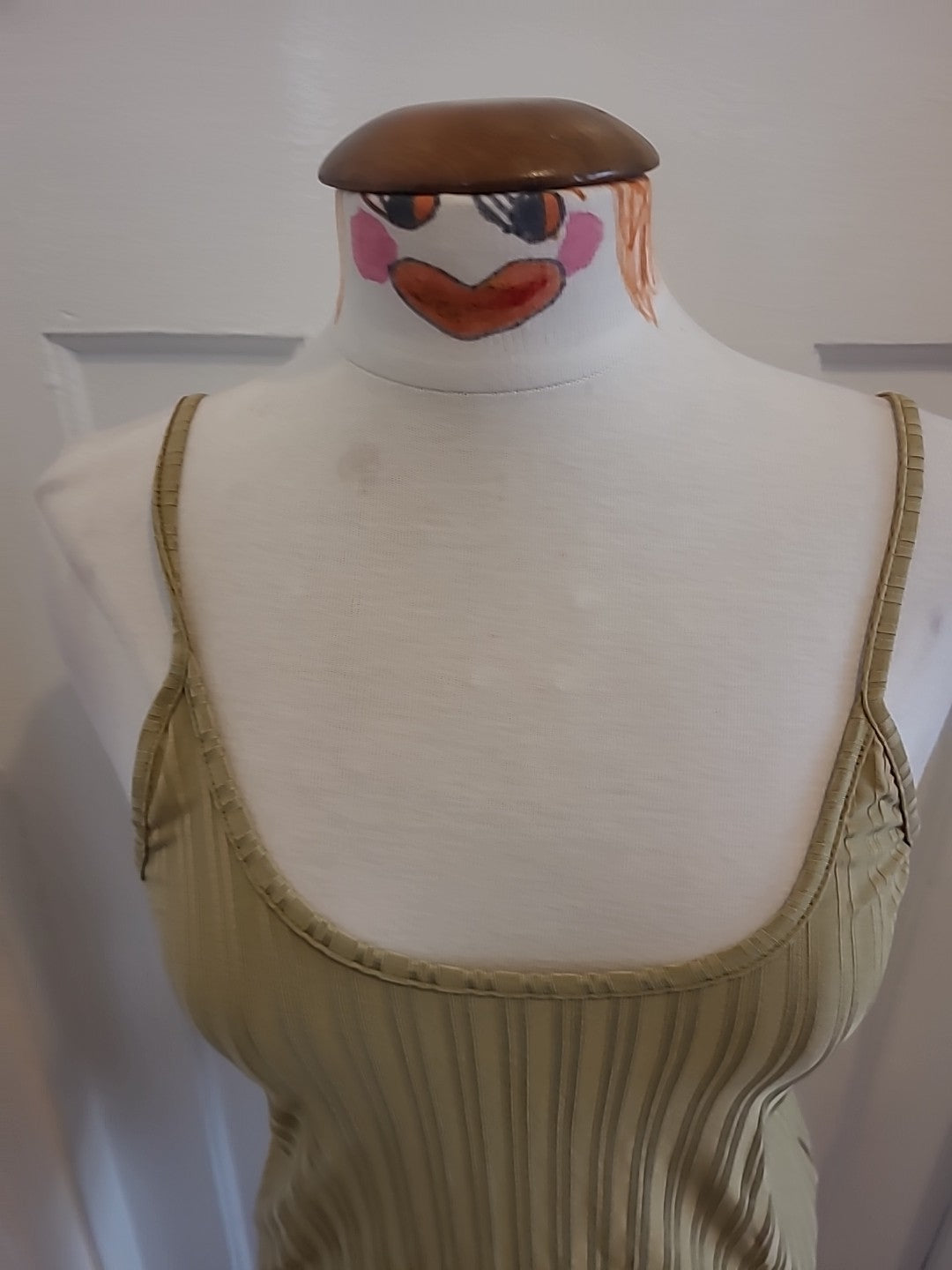 Brand New Boohoo Size 8 Khaki Sleeveless Top