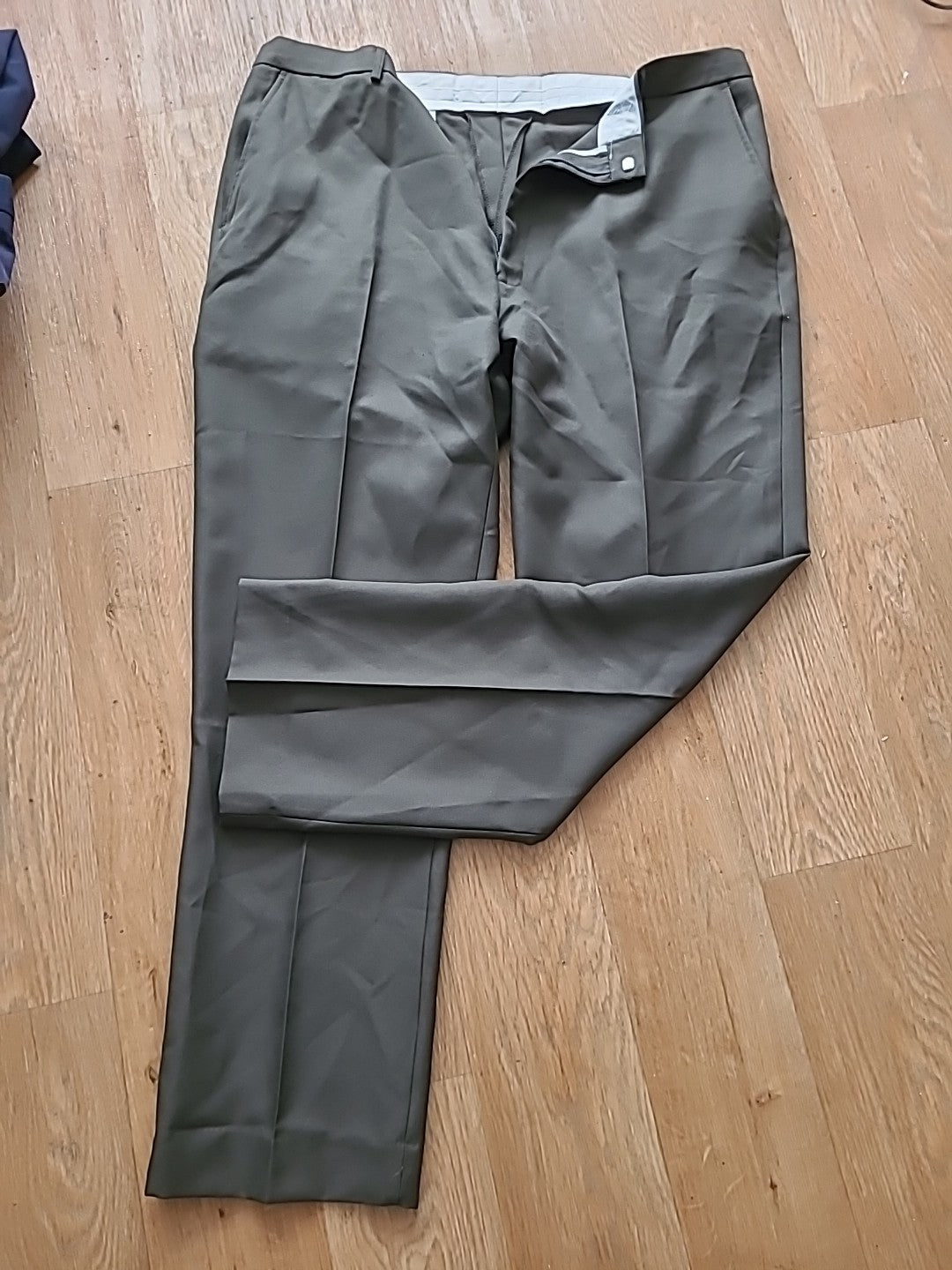 Mens Chums Size 40/31 Dark Greyish Green Elasticated Trousers
