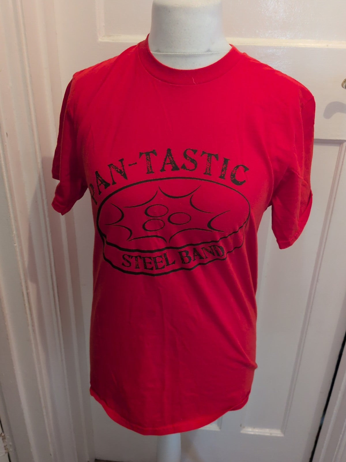 Gildan Medium Red Print Steel Band T-shirt