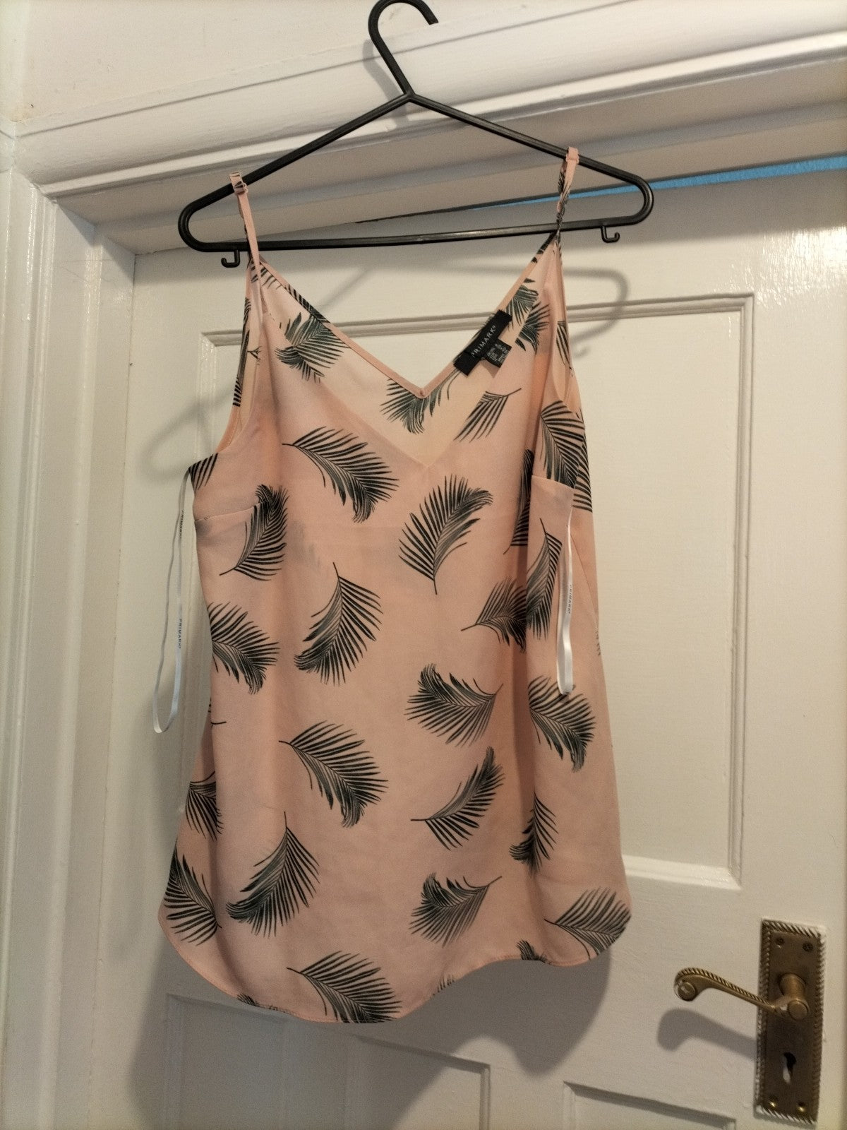 Ladies Primark Size 8 Pale Pink And Green Leaf Design Sleeveless Cami Top