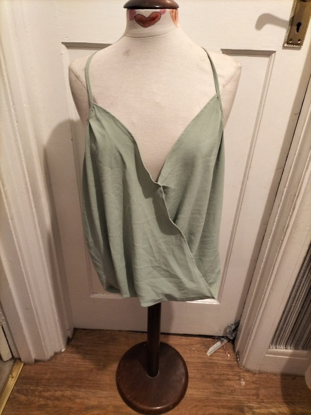 Ladies Shein Size XL Mint Layered Blouse