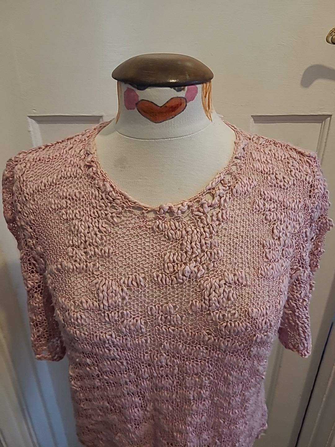 Ladies Size Small Pink Short Sleeved Tshirt