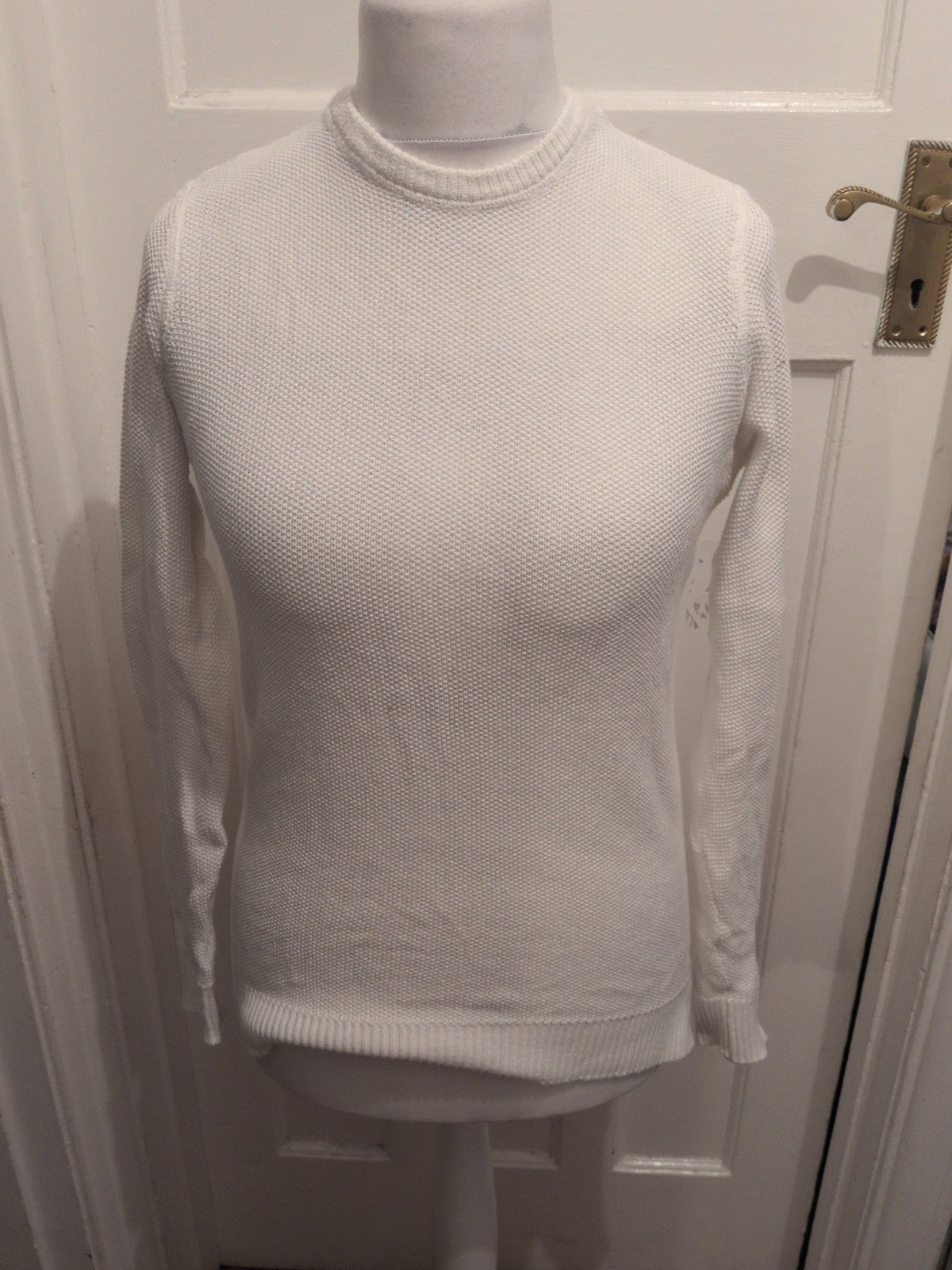 Primark Small White Round Neck Pullover Jumper Textured